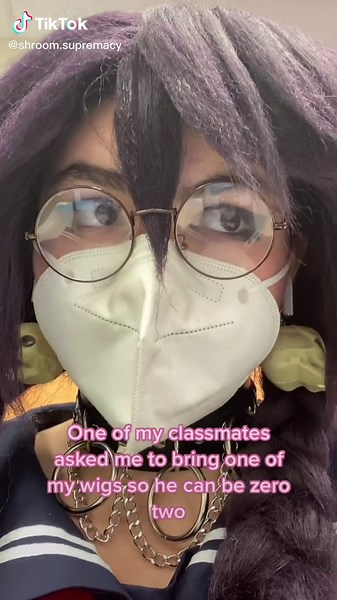 Cosplay Transformation: Toko Fukawa into Genocider Syo at School