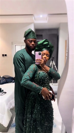 Families meet 😊❤️ In btw I made my dress😊💚 My sweetest man,the one who my heart ❤️ want 😊to be with Forever till eternity ADIO MI ❤️@HOUSE_OF_LAMAR I LOVE YOU ❤️ #introduction #greendress #corset #corsetgown #introductionoutfit #fypシ #_dharmmy_elegant_styling #outfit #introductionceremony