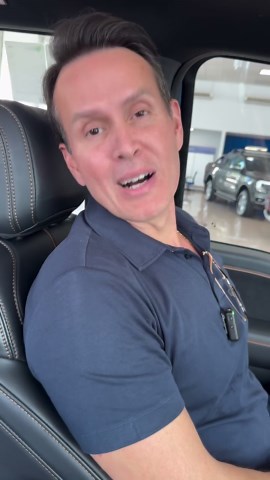 Felipe Vasconcelos Negraes on Instagram: "Ford F-150, V8, com mesa, 405cv, 0 a 100km/h em 7,1 seg e muitas outras coisas…"