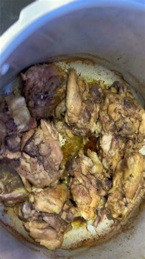 The Secret to the Best Stovetop Roast Chicken + Garlic Rice 🤤🔥