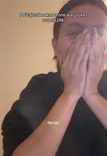 I booked my ticket after an exhausting shift at work and since then, I’ve been counting the days till I leave 🧚🏼‍♀️ #balitravel #onewayticket #solotravelwoman