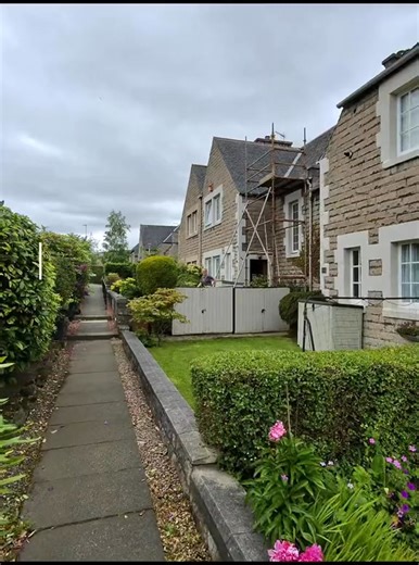 No money no champagne No money | No Money No Honey