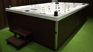 Outdoor 8 Person Hot Tubs whirlpool Hydromassage Bathtub Spa Tubs with Large Space Swim Spa 2 Lounges and 7 Seats