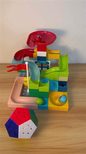 Marble Run Slide Blocks 01.30a 🔵🔴🟡 Satisfying Build #marblerun #asmr #marblerace