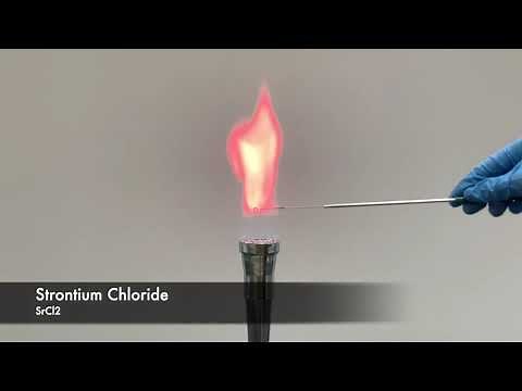 Flame Test: Strontium Chloride