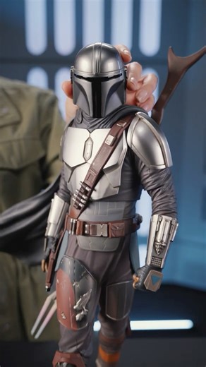 $640 Mandalorian & Grogu Star Wars Figure Unboxing! 😮