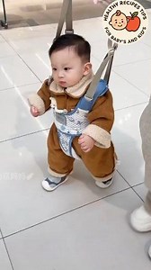 Easy Way To Walk With a Toddler. #Development #toddler #healthybaby | Healthy Recipes Tips For Baby's And Kid's.