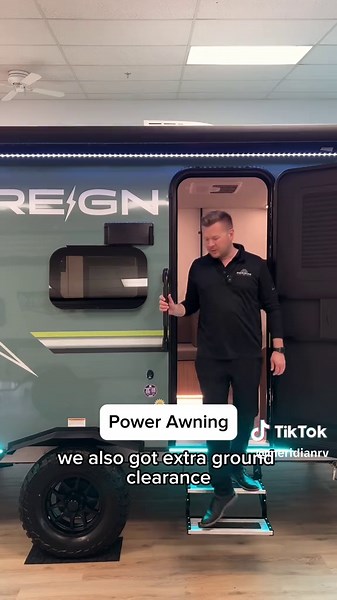 Explore the 2025 Keystone RV Reign 15RB Features