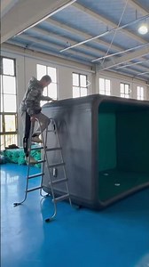 Play on the inflatable pool!