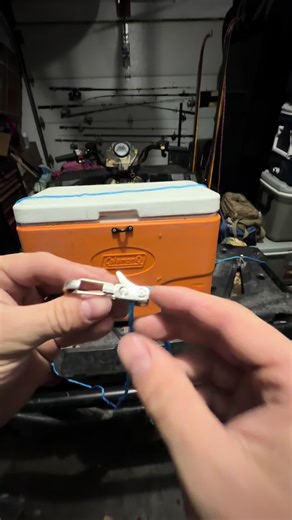 Stop wasting time tying knots and struggling with loose lines. These Fast & Easy Cinch Rope Adjusters make securing ropes quick, simple, and reliable — even in cold, windy, or low-light conditions. Designed for outdoor use, each adjuster features a smooth brass roller for effortless tightening and a strong stainless steel spring that locks the rope in place. Just clip it on, pull to tighten, and adjust in seconds — no knot skills required. Compatible with 3mm and 4mm ropes, this 6-pack is perfec