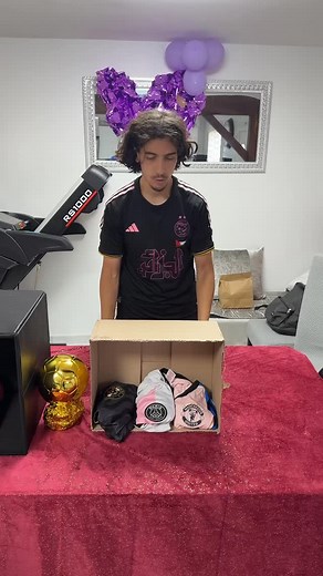 Yassine Codfamilya on Instagram: "Football challenge"