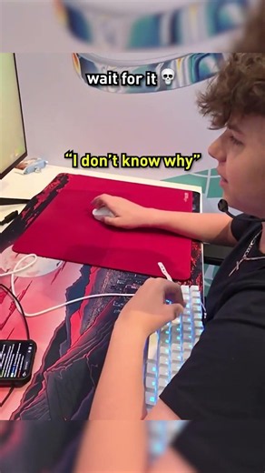 Bro has the weirdest keyboard setup EVER...
