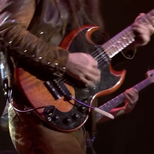 Frank Marino - The Answer (2019) #guitar #frankmarino #guitarist | Shred Music TV