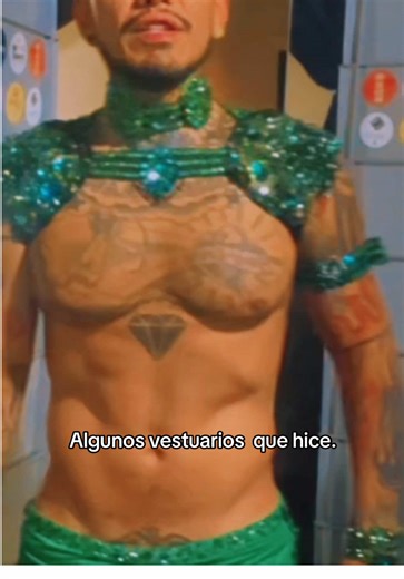 Vestuarios para shows de gogo dancer en Europa . #pablobravo #peruvian #paris #showtime #tattoo