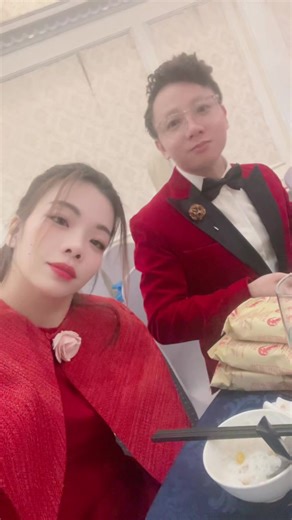 Video của user2131860530680 (@trangcherry2405) với bản nhạc Nom Nom Nom Nom Nom Nom Nom - Parry Gripp