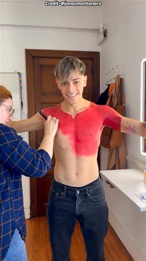 Realistic Body Paint Shirt 🎨