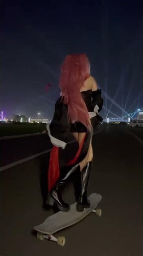 The lighting on the cross-sea bridge creates a stunning atmosphere.