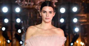 Kendall Jenner Asks Harry Styles The One Question On All Our Minds