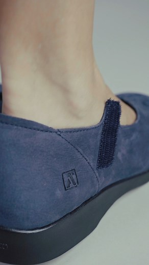 Há dias em que tudo falha, menos os Pico. ✨ Entram num segundo, ajustam sem esforço e aguentam o dia a dia com leveza. 👟 Disponíveis em 4 cores. - Cuando todo falla, excepto los Pico. ✨ Se ponen en segundos, se ajustan sin esfuerzo y acompañan su día a día con total ligereza. 👟 Disponibles en 4 colores. Co-financed by Compete 2030, Portugal 2030 and European Union #Arcopedico | Arcopedico