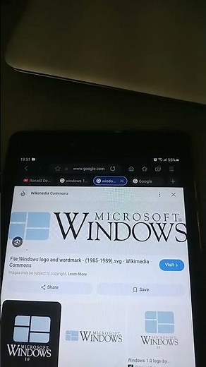 WINDOWS 10 VS. WINDOWS 1.0/WINDOWS 2.0 (CREDITS TO MICROSOFT)