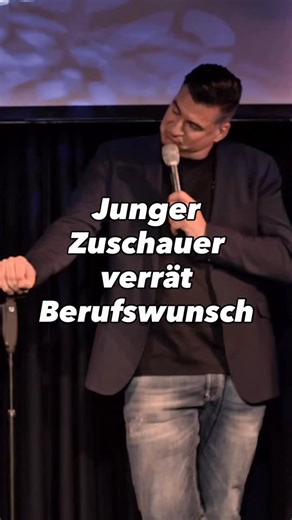 Peter Kunz on Instagram: "🤓 Ingenieur, aber Mathe schwach wie ein Taschenrechner nach’m Waschgang. Studiert in Darmstadt, groß geworden in Hessen – und irgendwann auf der Bühne gelandet. 🎭 Hier ein Auszug aus meinem vergangenen Soloprogramm „Akzeptanz durch Penetrantes“, aufgezeichnet im Thalhaus Theater Wiesbaden. 👉 Für mein aktuelles Programm & Tickets: www.peterkunz.de #Hessen #Frankfurt #Wiesbaden #Comedy #Lustig #Ingenieur #Studium #Studentenleben #Hesskalation #Darmstadt #Maschinenbau #