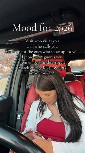 Sav on Instagram: "2026 is about putting my family first and the ones who prioritize us. ❤️👏"