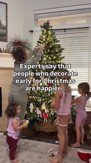 Hi, I’m experts 🤣🎉🎄🧑🏼‍🎄 Thanksgiving is one day, Christmas is a ✨SEASON✨ This is a trial reel, so make sure to follow me for more motherhood, movement and mindset! My name is Jesse Truelove, yes that’s my real last name! I’ve been a pre/postnatal trainer for over a decade and have coached 1000’s of women in person and online through every season of motherhood. I’ve had 3 C-sections and found my purpose through my incredibly difficult birth (26hrs of labor and emergency C-section) and postp