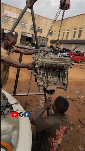 Lexus 350 2GR-FE engine replacement #shorts #lexus #ToyotaEngine #mechaniclife #fyp #automobile