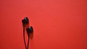 Earworm, Istilah yang Menggambarkan Mengapa Lagu Selalu Terngiang di Kepala