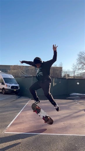 Kick Flip Progression After 4 Months #skateboard #music #skaterclothing #skatershorts #viral #skate