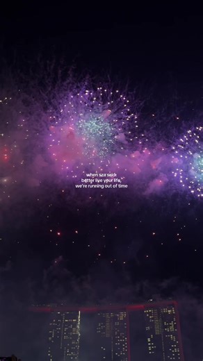 It’s fireworks szn in sg 🎇 #marinabaysands #ndp2025 #singapore #whattodo #dateideas #fireworksshow