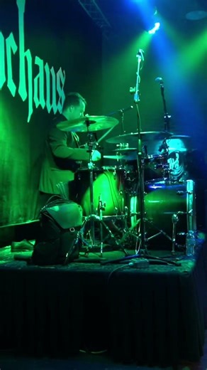 Using the Roland TM-6 Pro gives me the option to float some pads and triggers around my kit
