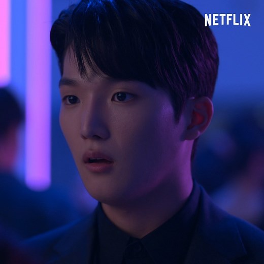 6.8M views · 225K reactions | Transferring schools, moving half way around the world, leaving your family behind...for a guy who's got a secret girlfriend? We've all been there. XO, Kitty is now streaming, only on Netflix. | Netflix | Facebook