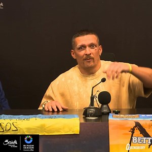 Will Usyk drop another press conference masterclass when he faces Tyson Fury? 😂👀 #UsykFury2 | Dec 21 | #RiyadhSeason | Frank Warren