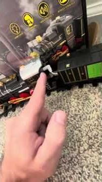 What You Should Know Before Buying This Holiday Train Set