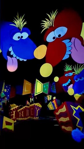 Heffalumps - Many Adventures of Winnie The Pooh Ride