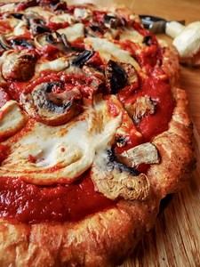 Easy and stretchy vegan mozzarella cheese! - Natural goodness | Fuss free recipes everyone can make - Recipes