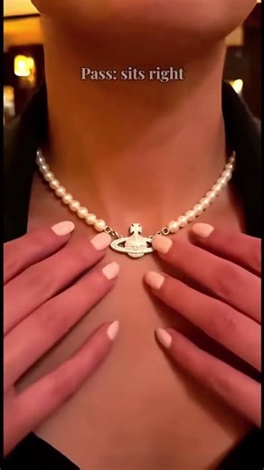 Real vs Fake Vivienne Westwood Necklace (Candlelight Test) | Mini Bas Relief Pearl Choker (UK)