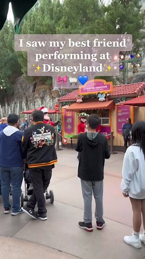 Bo Peep Disney Character Performer at Disneyland