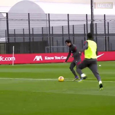 Finishing drills... and Jürgen making a decision on the goalline technology 👀🤣 | Liverpool FC