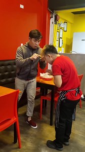 How to Handle Customer Complaints | NomNom Comfort Food