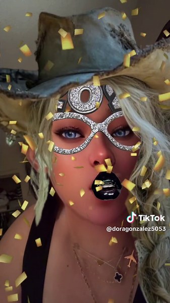 Dora Gonzalez5053 (@doragonzalez5053)’s videos with Eyes On You - SWIM