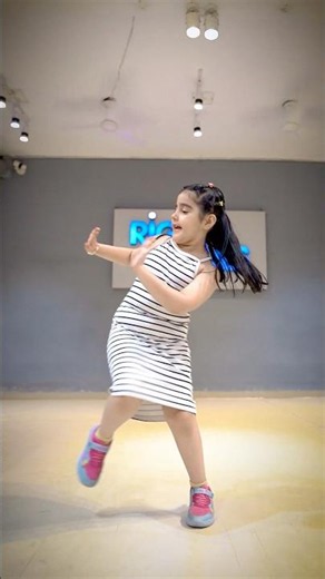 Kids Dance Classes #kidsdance #shakyshaky #kidsdanceclass #dancereels