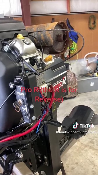 25 Pro R walk around from @bigcountry6070 The 25 Pro R is supplied as a ready to run, fully assembled surface drive. This unit includes power, trim and reverse, utilized by two electric clutches. The Pro R weighs 315lbs as shown and fits a tall shaft transom $5230 for this model and we are currently offering free shipping #mudskippermudmotors #mudskippermotors #mudmotor #mudmotors #surfacedrives #surfacedrives #surfacedrivemudmotors #jonboat #duckboat#huntingboat #huntingrig #outboards #outbordm