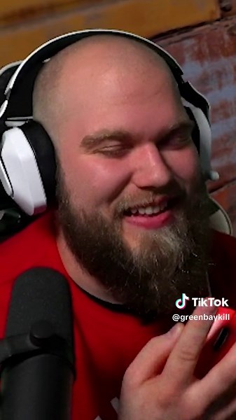 He stream SNIPED me! So I had to SERENADE him.. #rust #rustgame #rusttok #rustmemes #rusttrolling #rustpc