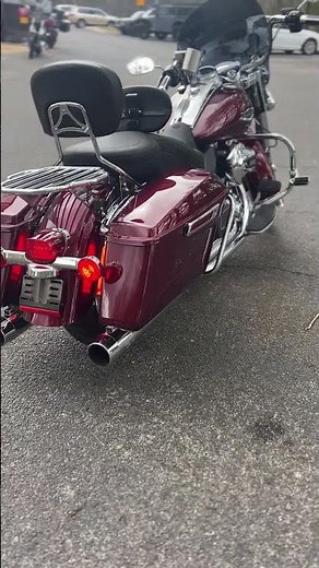 Preowned - FLHR 2014 Road King® (Mysterious Red)
