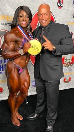 Shawn Ray on Instagram: "@mutantnation Wishing one the Greatest Female Bodybuilders of All Time a very Happy Birthday today! 🏆 🏆 🏆 🏆🏆🏆 Andrea Shaw is a Consecutive 6X Ms. Olympia Champion on her way to the Pro Bodybuilding Hall of Fame in style! 💖 Happy birthday champ with love! SR🥂 @mzprettymuscle @mrolympiallc"