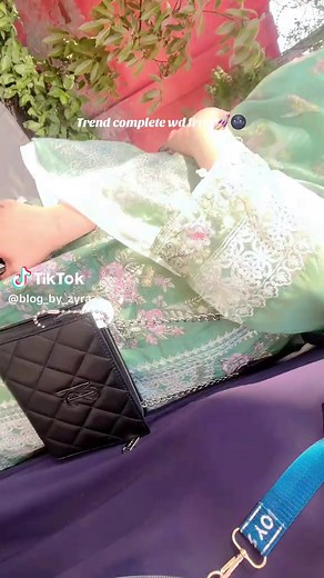 Discover Friendship Goals Through Trendy Updates