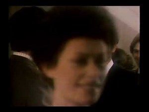 977 Hanes Pantyhose Commercial – Gentlemen Prefer Hanes | Vintage TV Ads, Retro Fashion & Hosiery