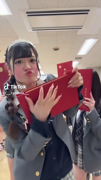 卒業しました！感動の卒業式を振り返る